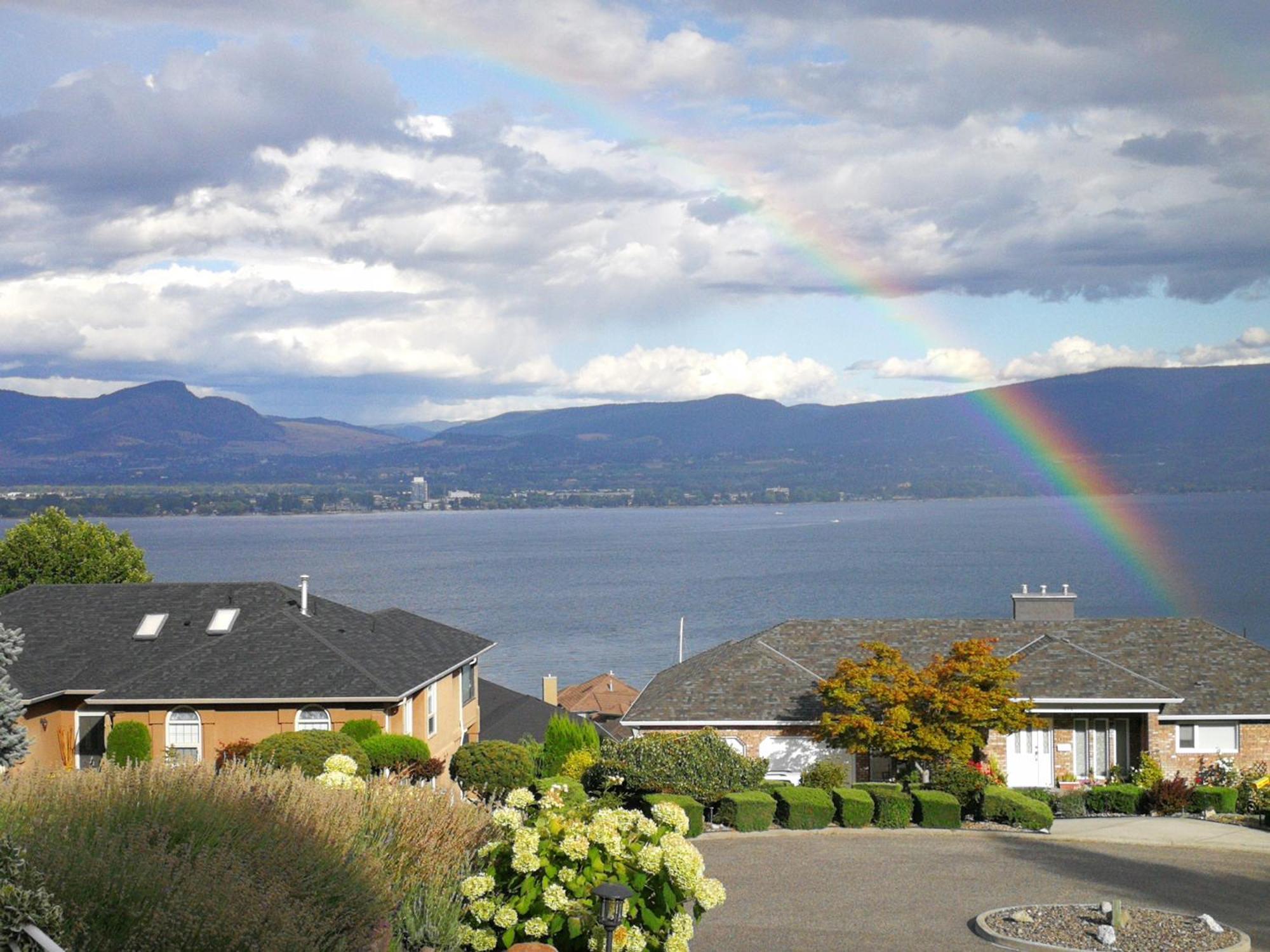 Casa Grande Lakeview House West Kelowna Kamer foto